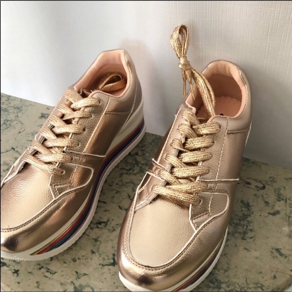 NWT Qupid Tampa Lace Up Rose Gold Sneakers Size 6 - Picture 5 of 7